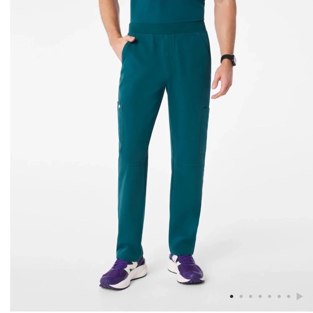 FIGS Men's‎ Axim Cargo Scrub Pants Small Tall hospital workwear nurse
